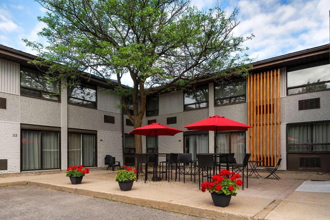 ***  Comfort Inn West Ottawa Canada